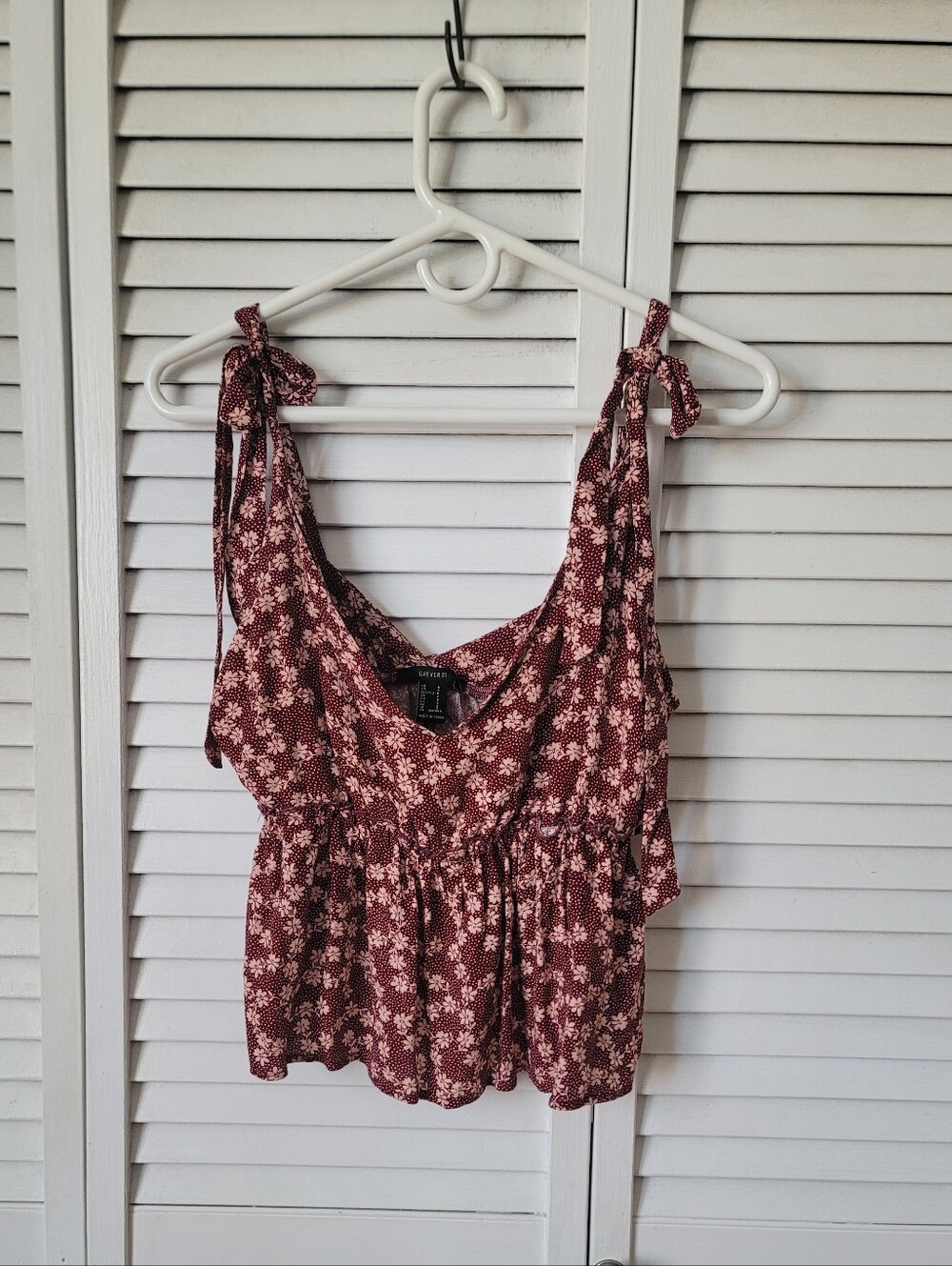 FOREVER 21 Burgundy Floral Tie-Shoulder Peplum Camisole, Size S